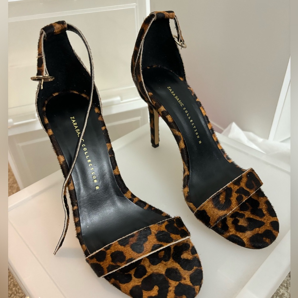 Zara leopard heels